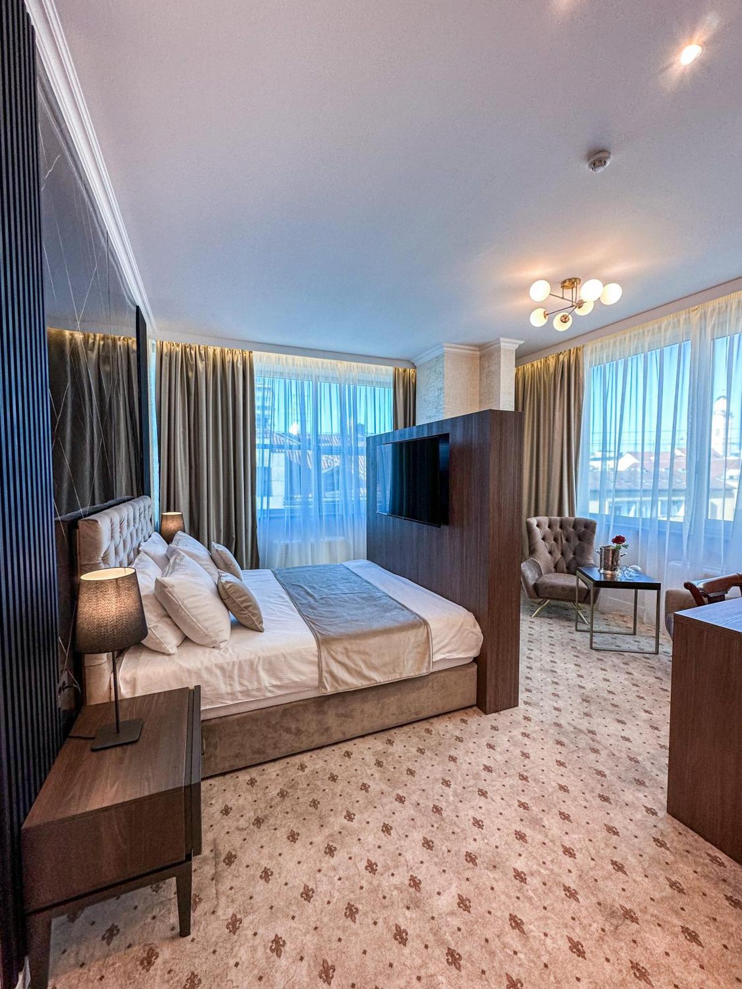 Hotel Vidovic バニャ・ルカ エクステリア 写真
