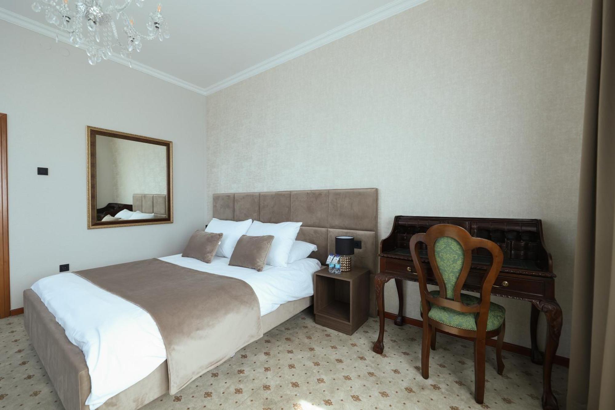 Hotel Vidovic バニャ・ルカ エクステリア 写真