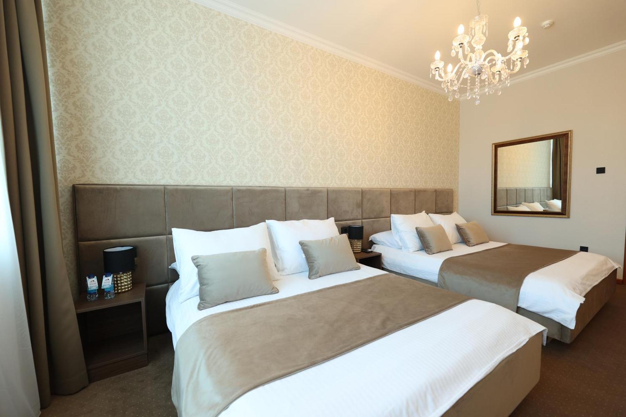 Hotel Vidovic バニャ・ルカ エクステリア 写真
