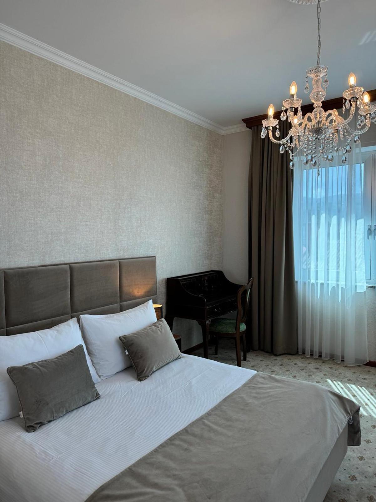 Hotel Vidovic バニャ・ルカ エクステリア 写真